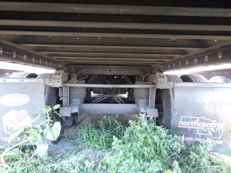 2019-utility-3000r-image-12
