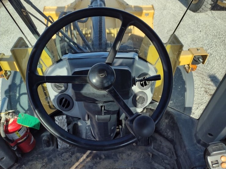 deere-544p-image-9