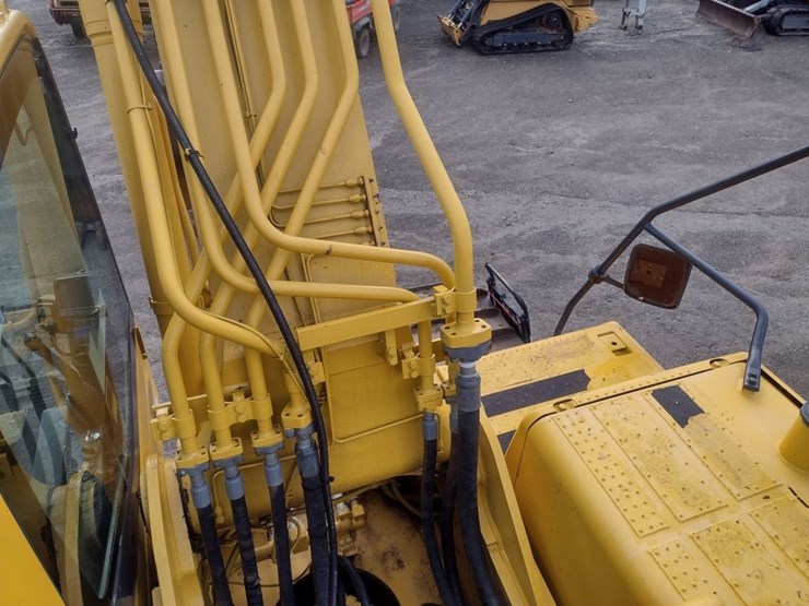 komatsu-pc350-lc-8-image-47