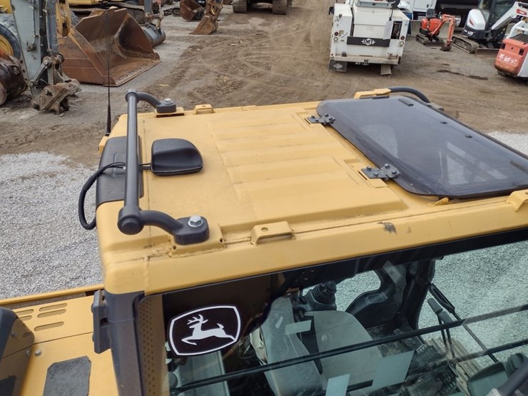 deere-160g-lc-image-36