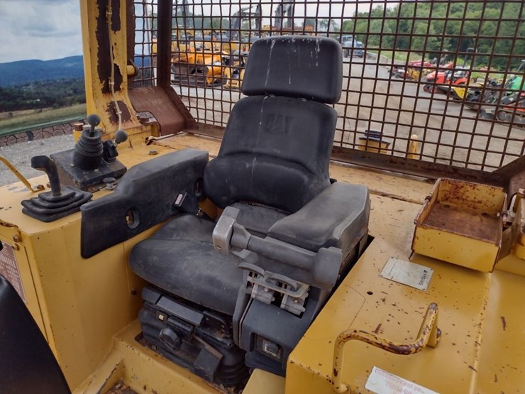 caterpillar-d6m-lgp-image-11