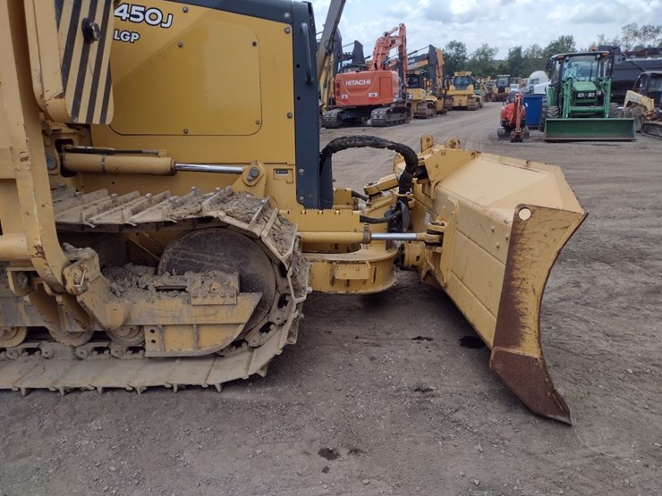 deere-450j-lgp-image-36