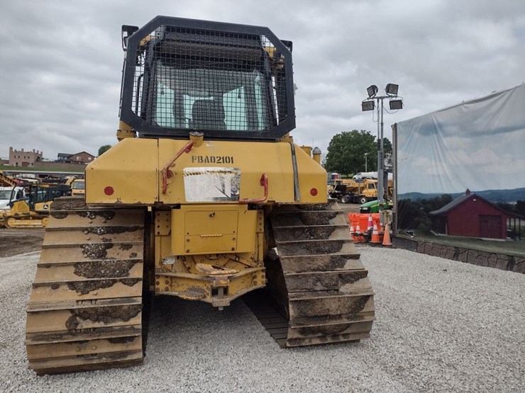 caterpillar-d6n-image-4
