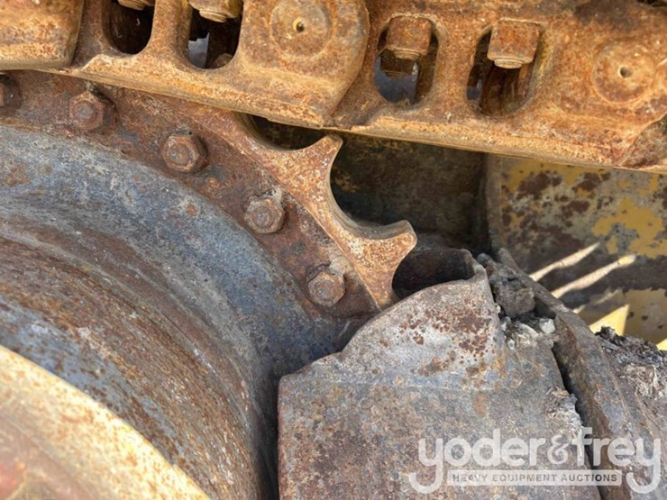 2017-caterpillar-d5k2-xl-image-13