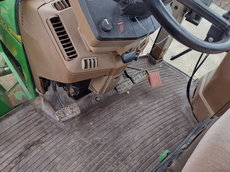 john-deere-6300-image-11
