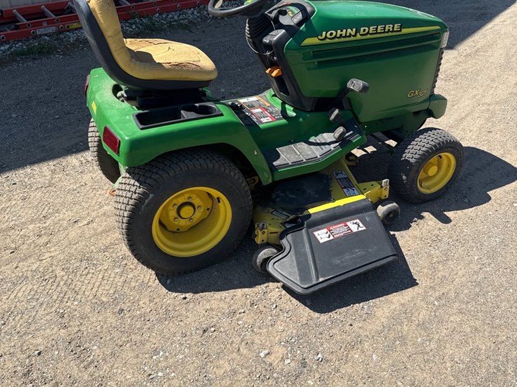 john-deere-gx325-image-2
