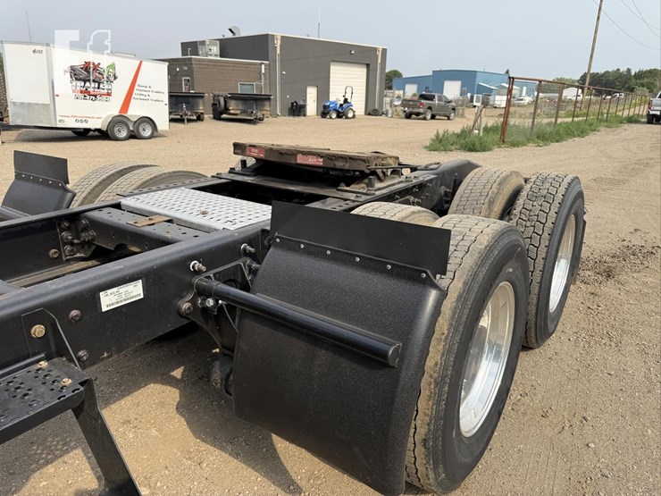 2009-international-transtar-8600-image-38