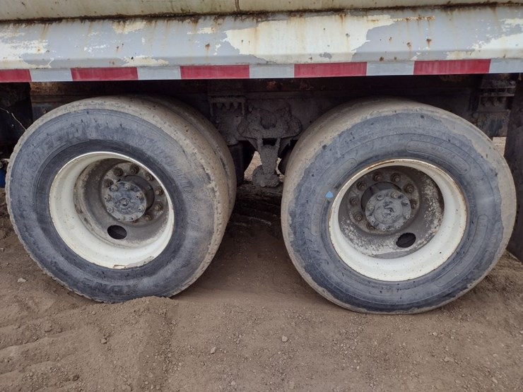 international-durastar-4400-image-16