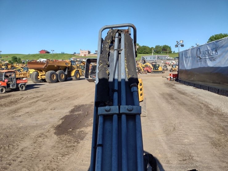 deere-35d-image-28