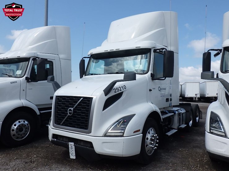 2019-volvo-vnr300-image-1