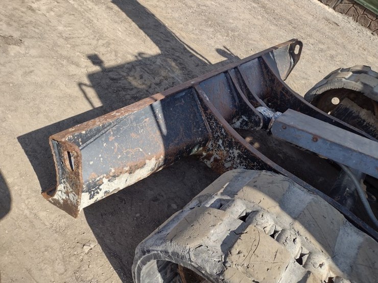 yanmar-sv100-2a-image-18