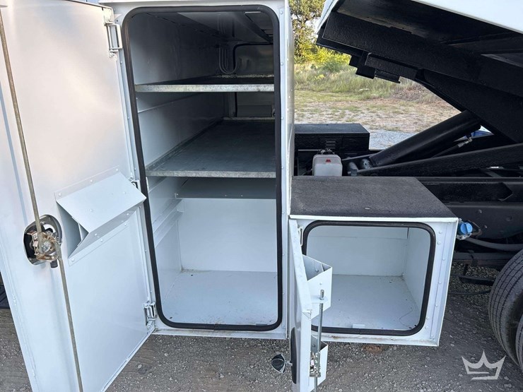 2019-ford-f450-image-21