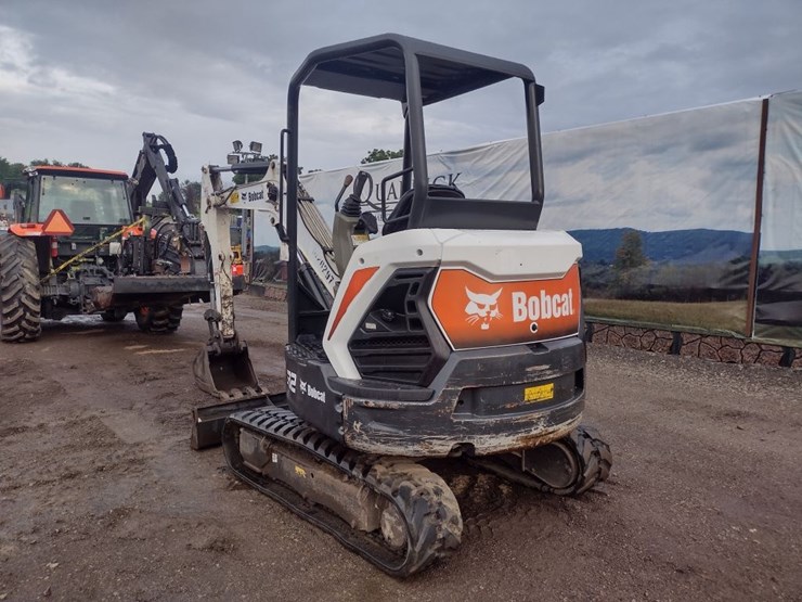 bobcat-e32-image-33