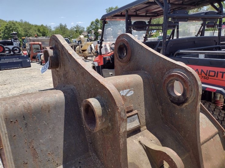 john-deere-200-image-6
