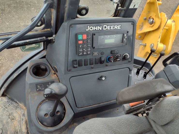 deere-310sl-image-7