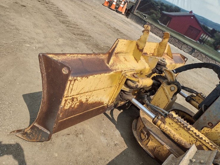 deere-550h-lt-image-20
