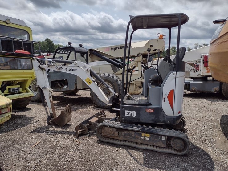 bobcat-e20-image-2