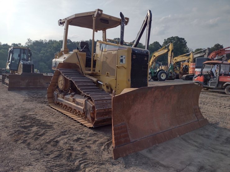 caterpillar-d5n-xl-image-36