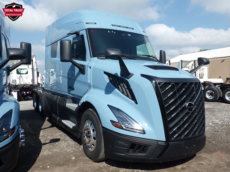 2026-volvo-vnl840-image-3