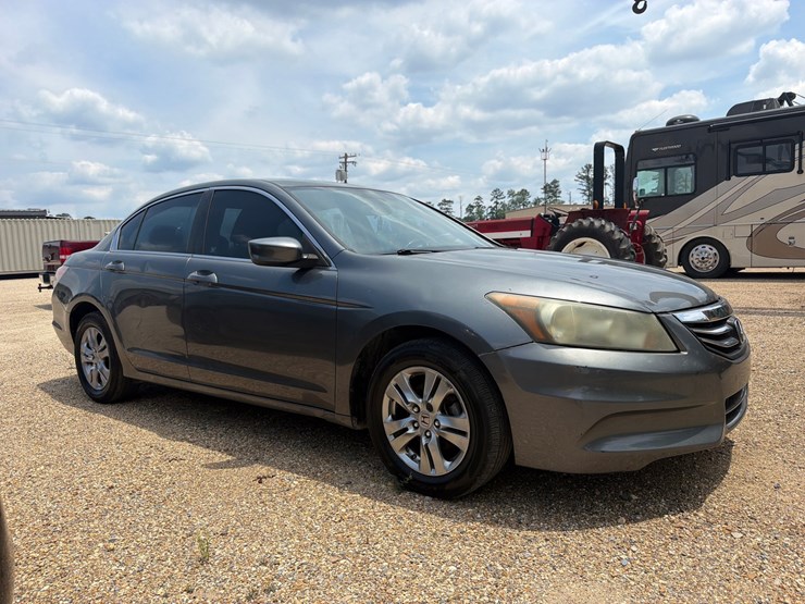 #36569-•-2012-honda-accord-image-2
