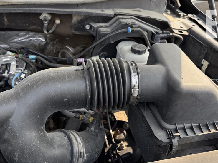 2019-ford-f150-image-21