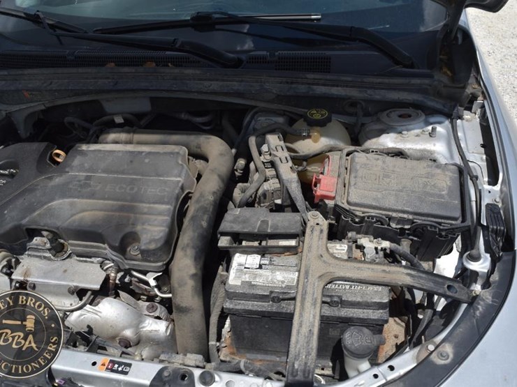 2018-chevrolet-malibu-46449-image-29