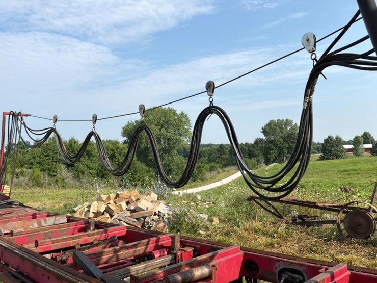 2007-john-deere-3320-image-22