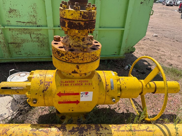 (4)-7-1/16”-10m-manual-frac-valves-image-2