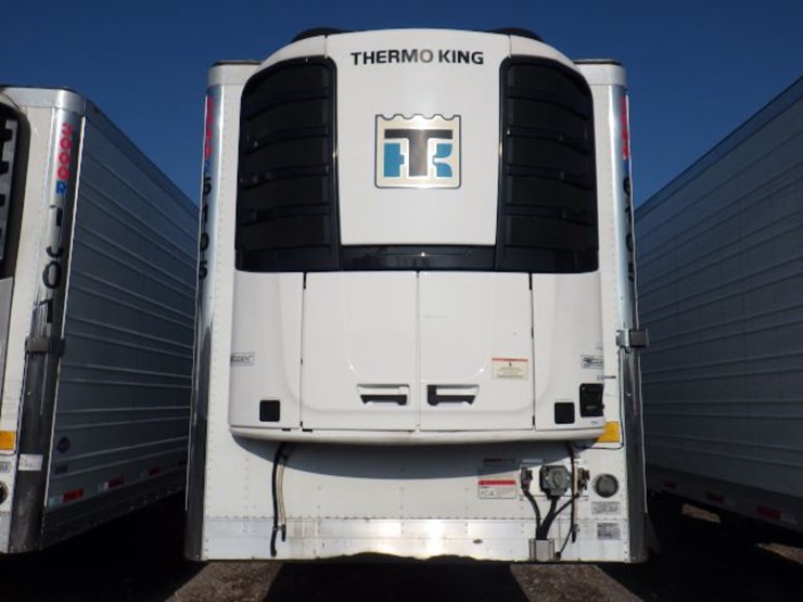 2023-utility-3000r-image-2