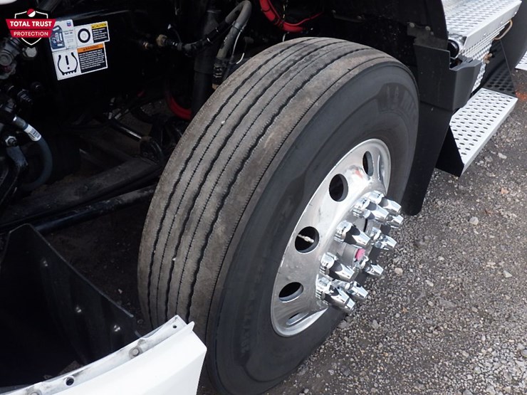2024-kenworth-t680-image-23