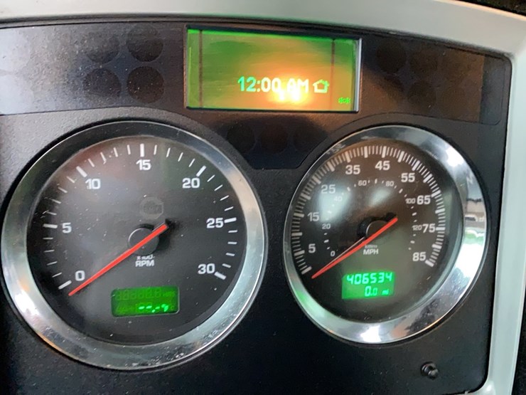 2018-kenworth-t440-image-117