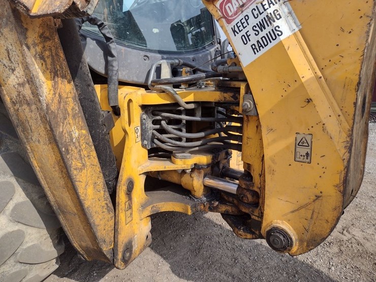 jcb-3cx14-image-35