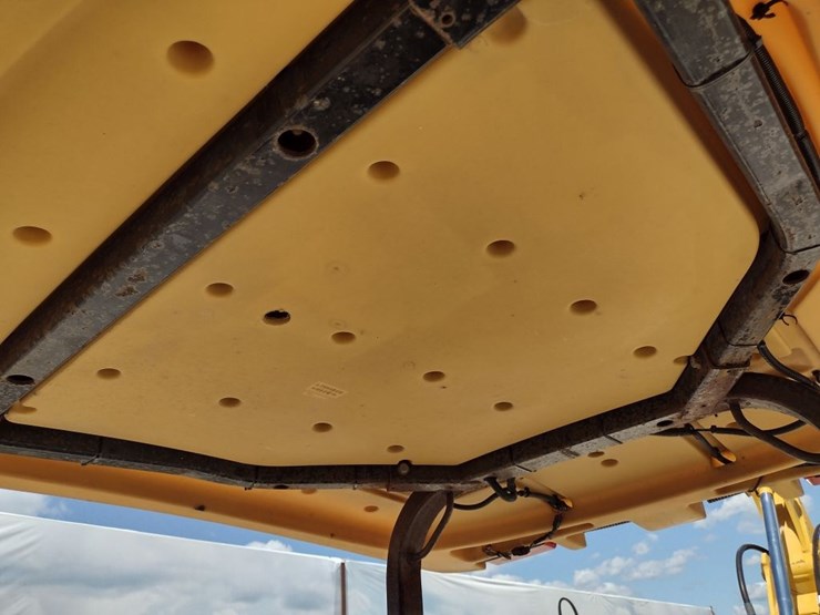 john-deere-110-image-10