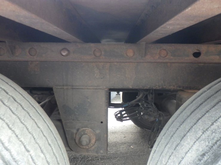 2016-utility-4000d-x-image-9