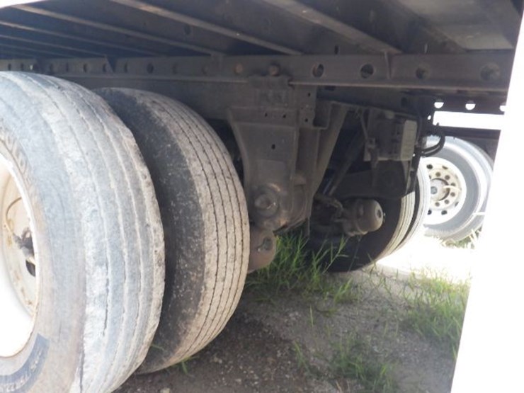 2019-utility-3000r-image-14