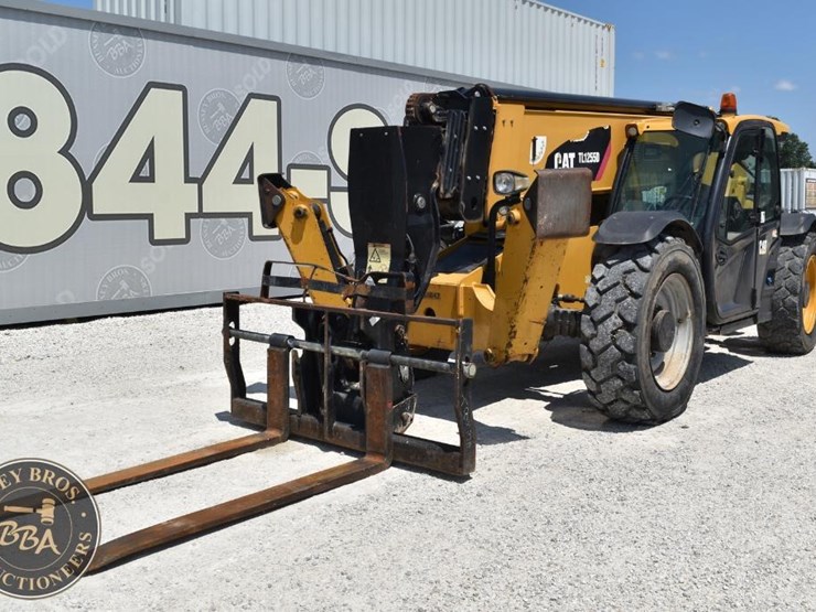 2018-caterpillar-tl1255d-image-1