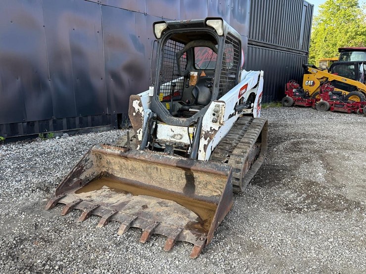 2022-bobcat-t550-image-8