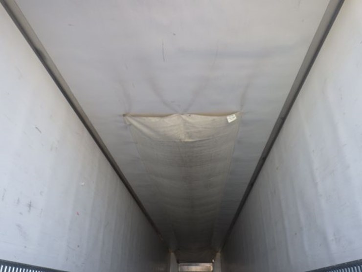 2022-utility-3000r-image-12