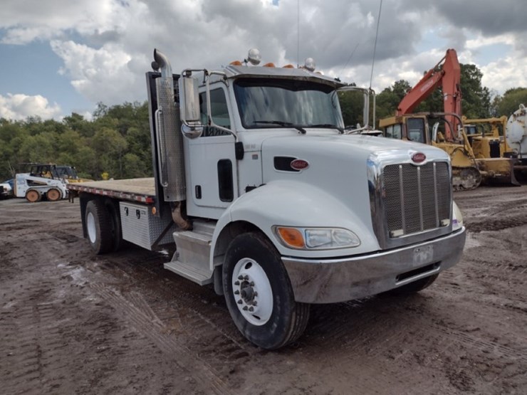 peterbilt-337-image-31