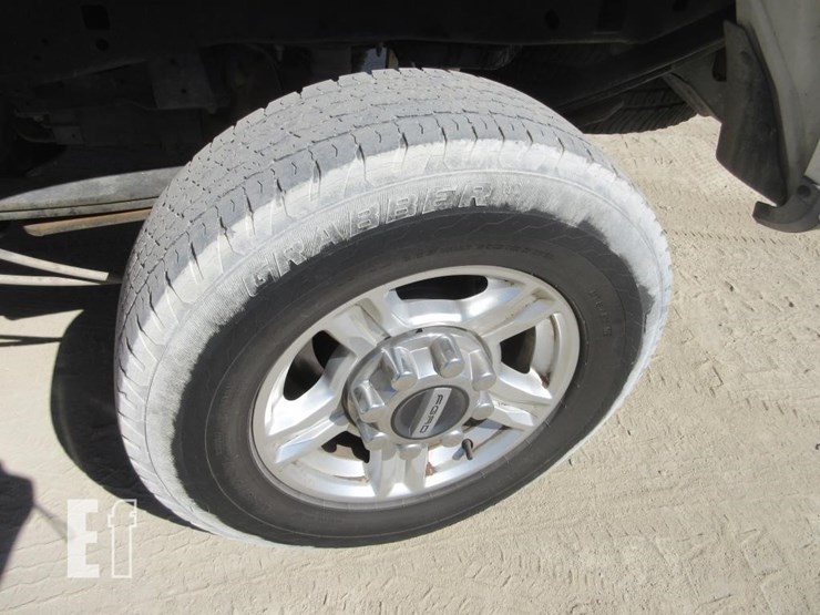 2017-ford-f250-xl-image-16