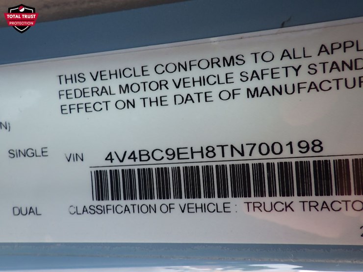 2026-volvo-vnl840-image-25