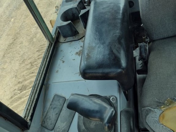 deere-550h-lt-image-8