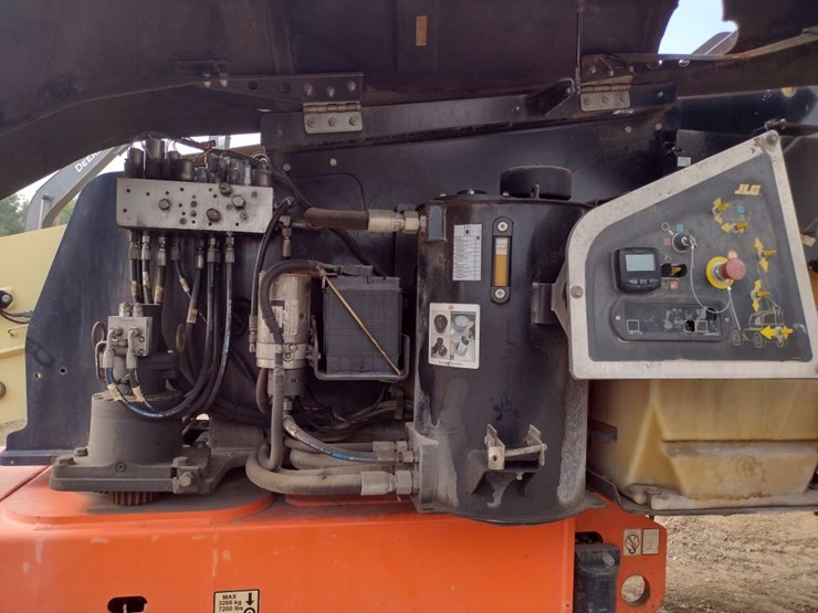 jlg-400s-image-24