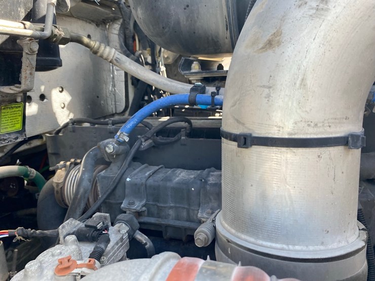 2018-kenworth-t440-image-68