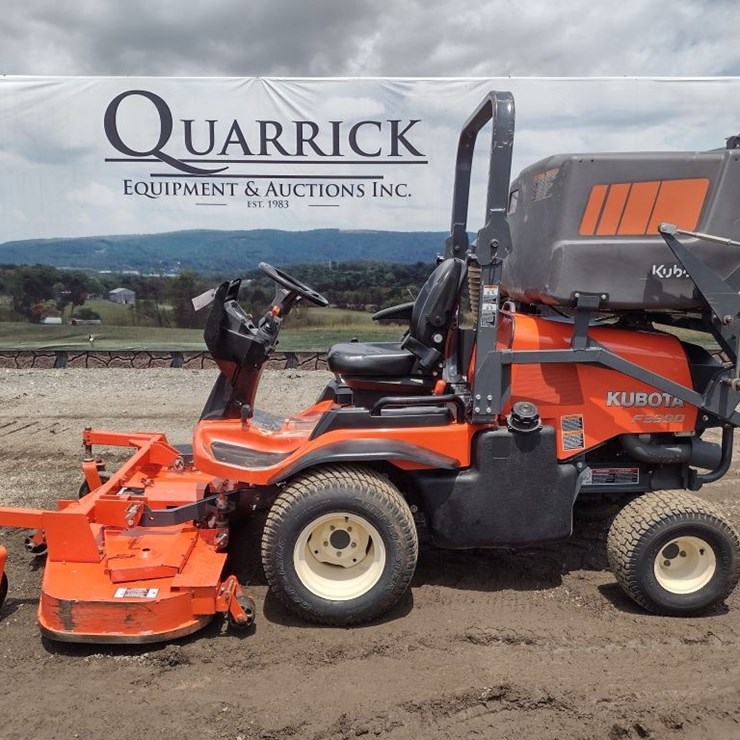 KUBOTA F3990
