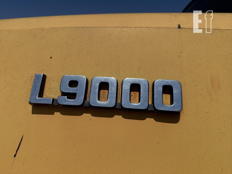 1991-ford-lt9000-image-44