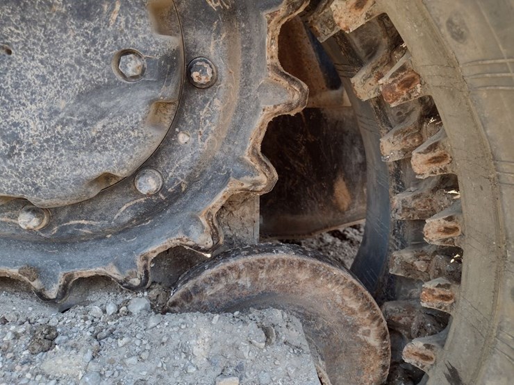 bobcat-t770-image-15