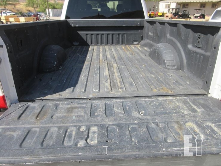 2017-ford-f250-xl-image-15