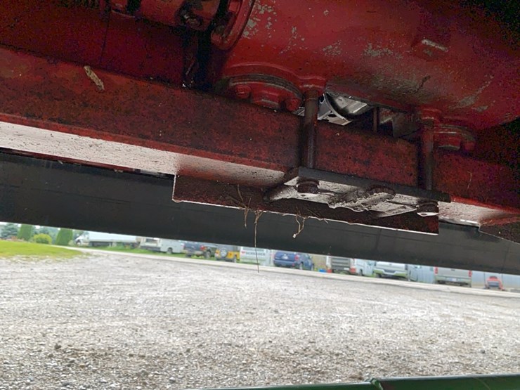 case-ih-1063-image-27
