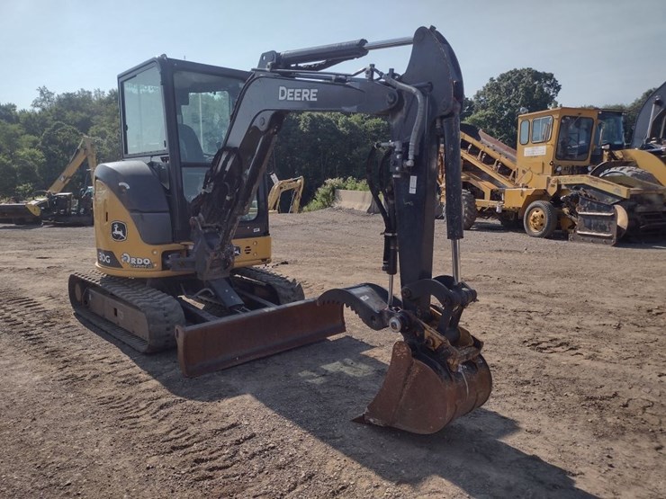 deere-30g-image-38